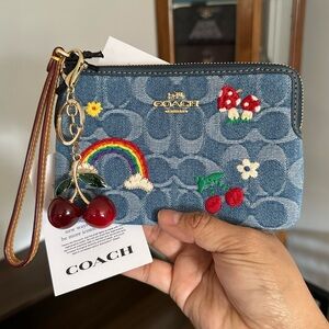 Coach Corner Zip Wristlet Wallet